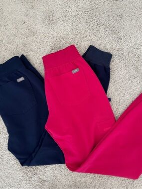 Figs Zamora joggers - Pink & Navy XXS sold as a set, excellent condition!